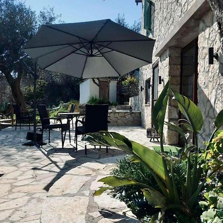 Moxy Paxos Apartments جايوس المظهر الخارجي الصورة