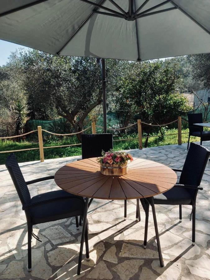 Moxy Paxos Apartments جايوس المظهر الخارجي الصورة