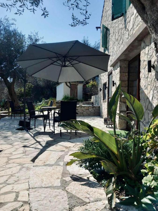 Moxy Paxos Apartments جايوس المظهر الخارجي الصورة