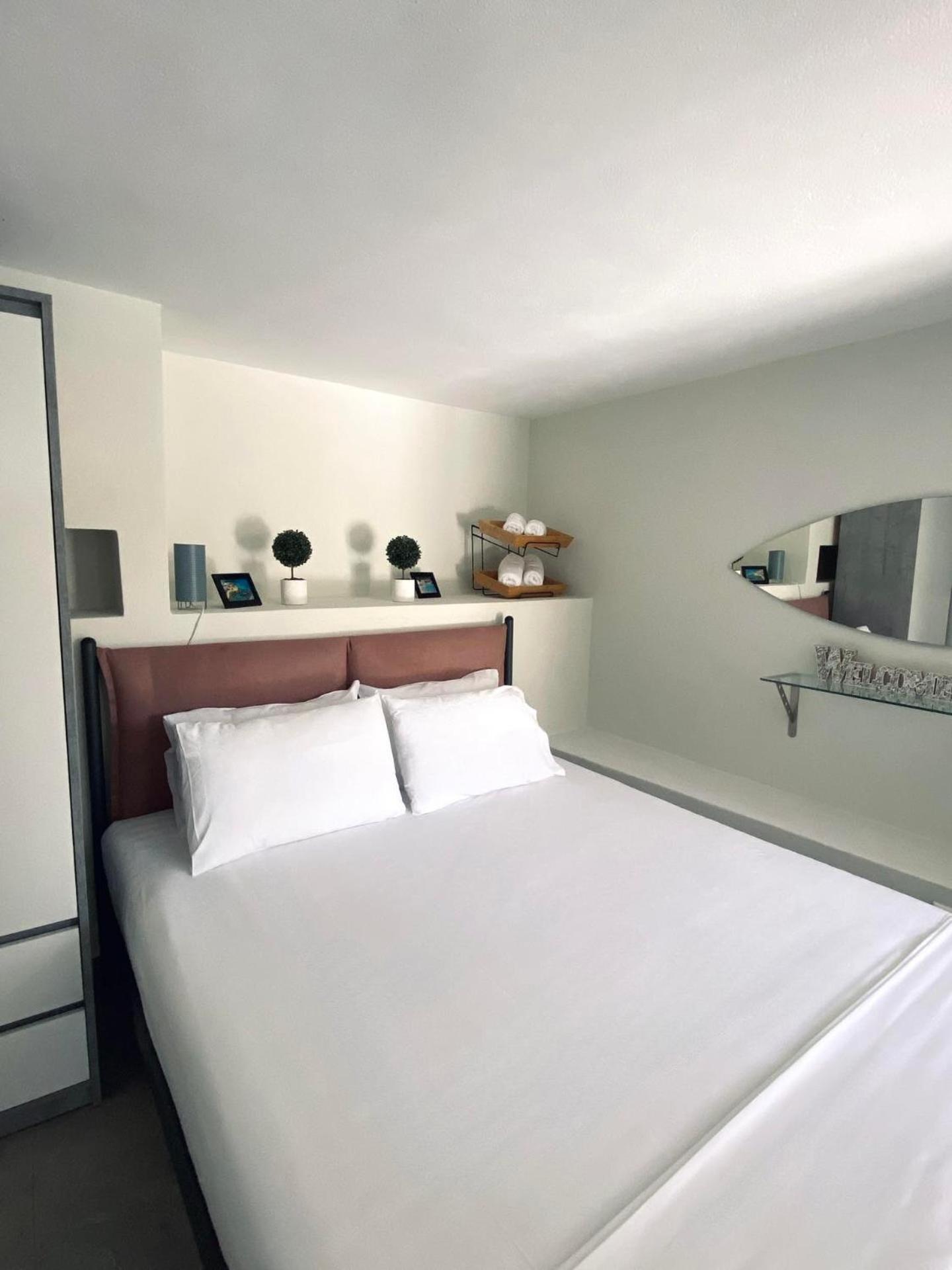 Moxy Paxos Apartments جايوس المظهر الخارجي الصورة